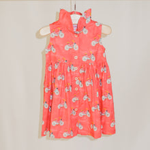 Load image into Gallery viewer, The sleeveless style lets your child play with ease and we even added pockets so your littles can stow away their treasures.